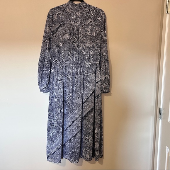 MICHAEL KORS Paisley Printed Maxi Dress - Picture 3 of 10